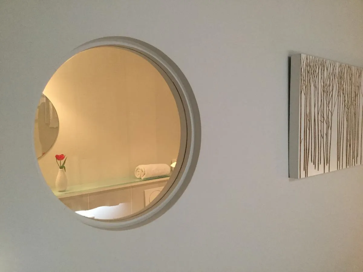 B&B Hip Brugge 0*,